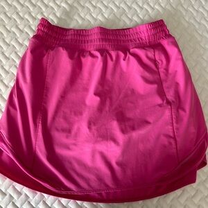 Lululemon Hotty Hot High-Rise Skirt Long, size 8 hot pink - great condition!